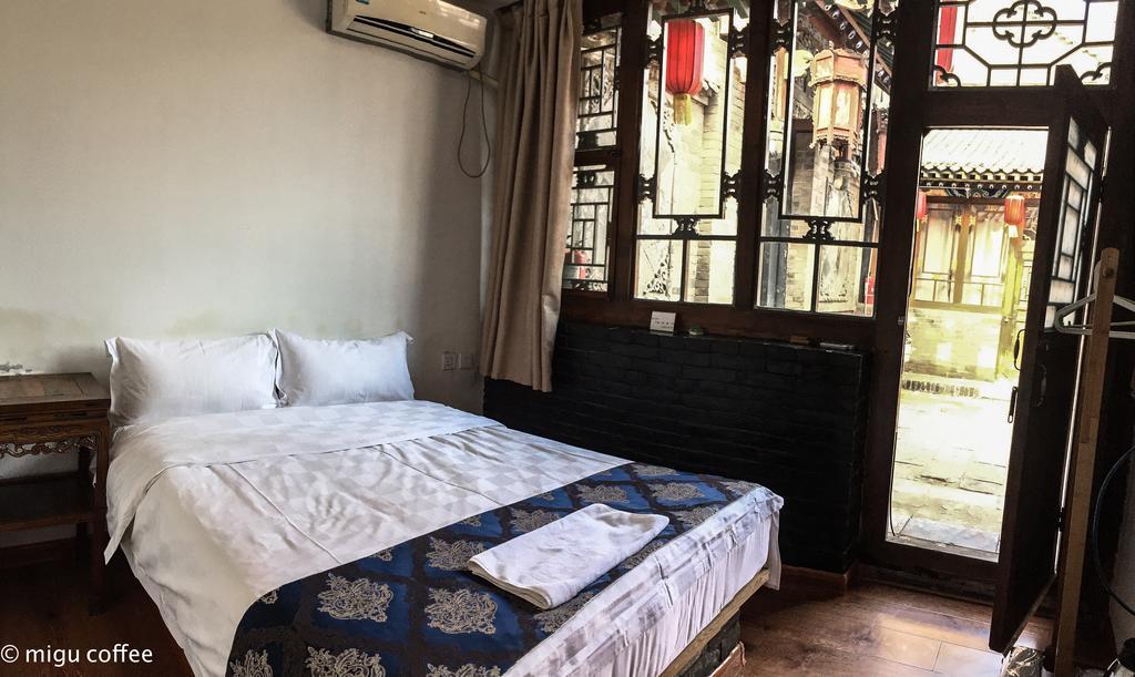 Fly By Knight Pingyao Courtyard Hotell Exteriör bild